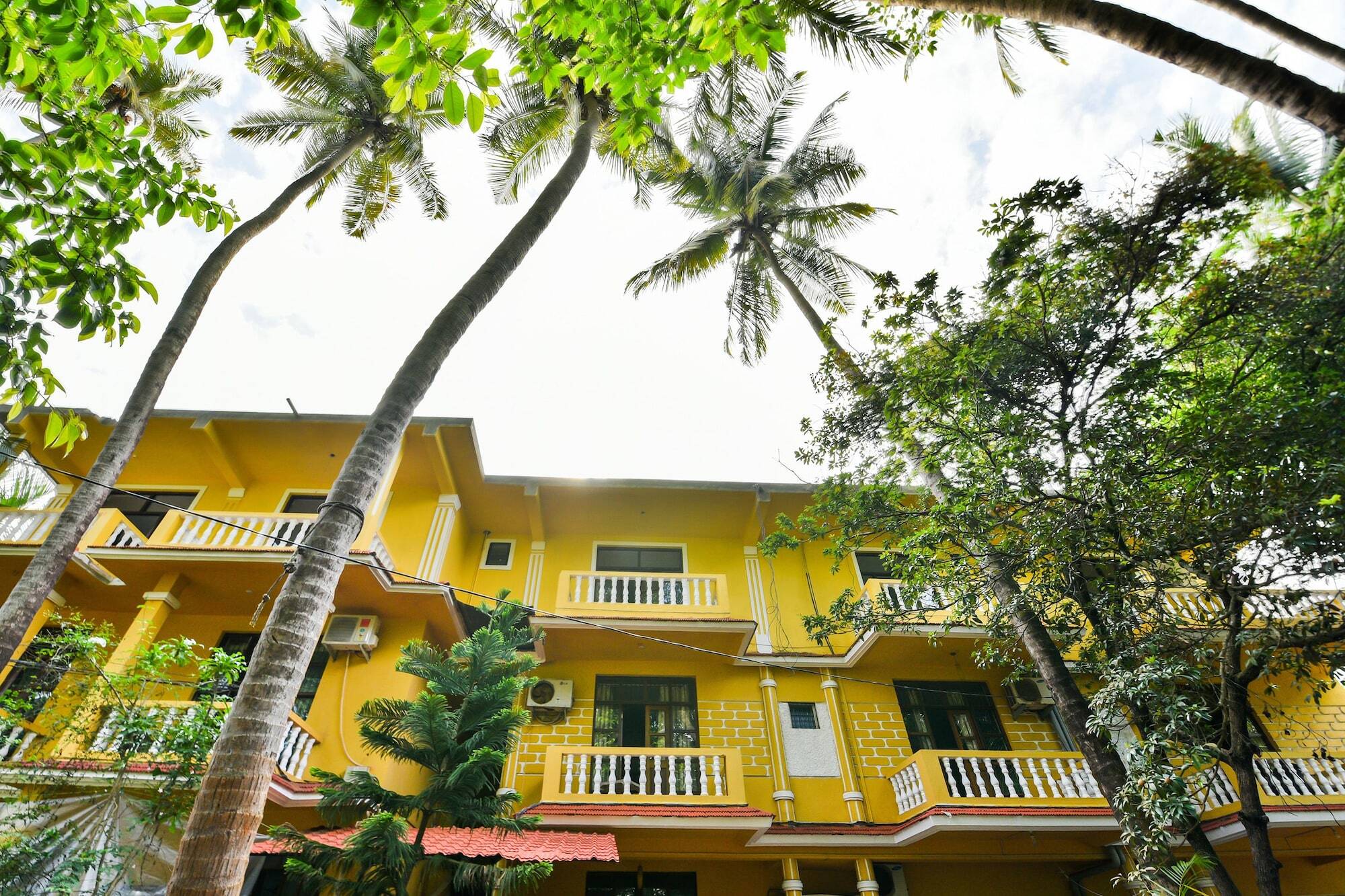 Oyo 17309 Maya'S Holiday House Calangute Eksteriør billede